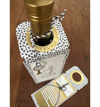 Dies Bottle Tags - Charlie und Paulchen