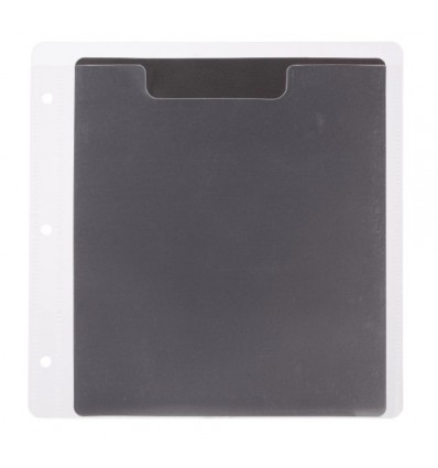 Display pockets with magnetic insert sheet